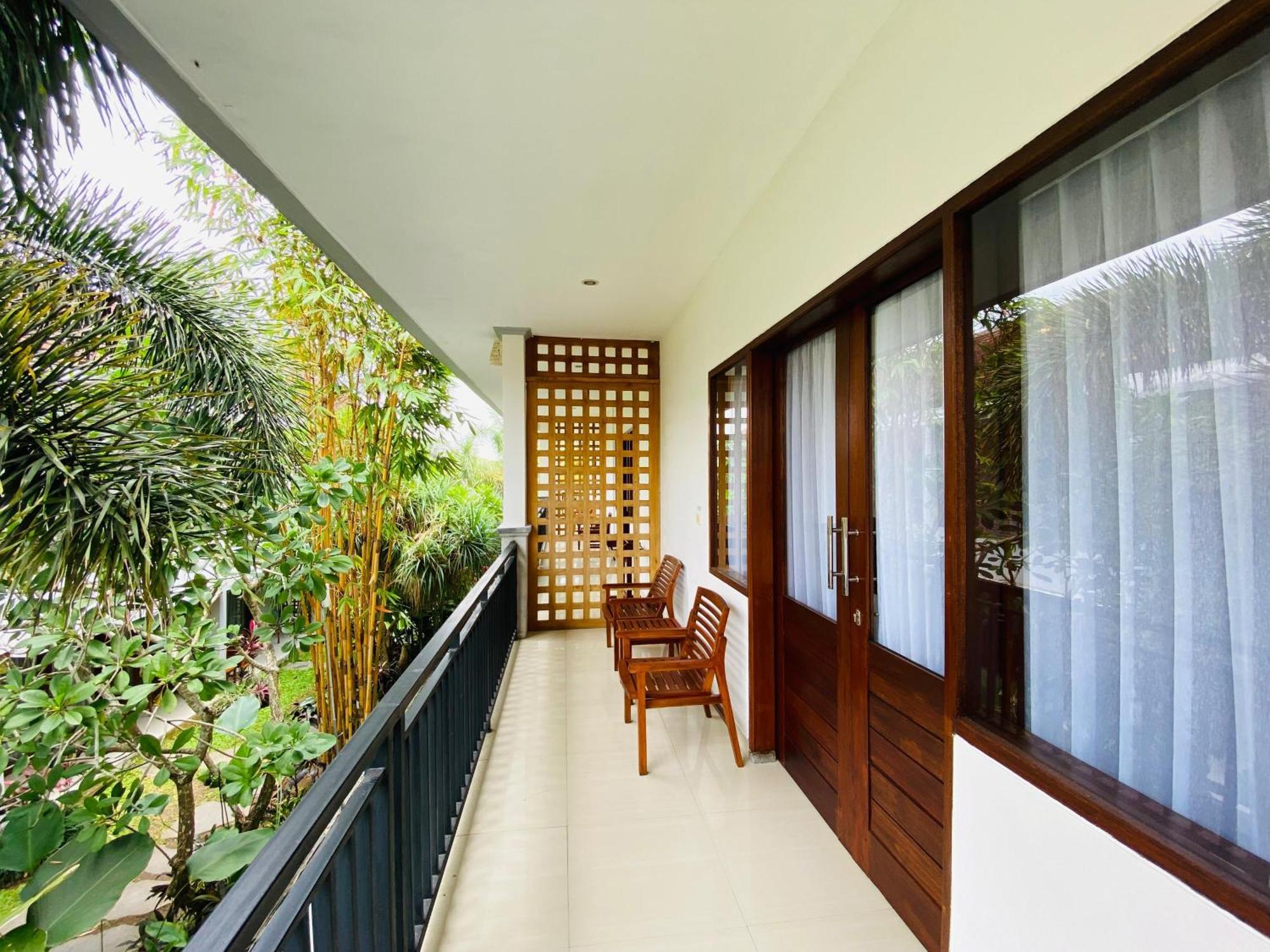 Putri Ayu Cottages Убуд Экстерьер фото